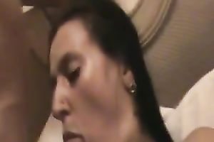 I know how to give a worthwhile BJ and this home movie is the proof of my skills