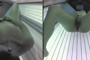 My playful girlfriend enjoys masturbating in solarium