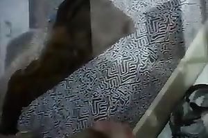 Would you like to watch what a horny Asian milf can do in daybed