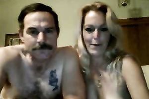 My amateur wife is not shy to masturbate in front of a cam