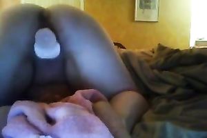 Curvy white doxy pokes her cookie with a giant white marital-device