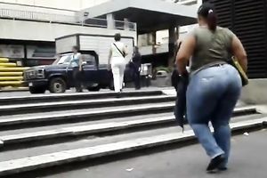 Woman with biggest moist booty acquires caught on my hidden web camera in the street