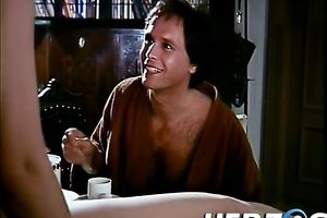 Dude likes having his breakfast and watching muff