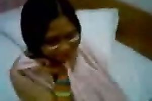 My Malay cute girlfriend in glasses still loves pecker