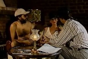 Cock engulfing diminutive brunette hair can't live without the 69 style for the warm up