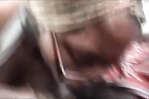 My four eyed swarthy girlfriend knows how to deepthroat