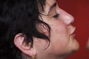 Dumpy old dark brown with unshaved cookie gives solid BJ to her customer