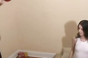 This highly experienced doxy is actually valuable at giving handjobs