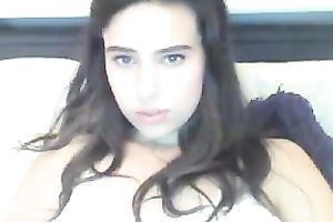 Sexy non-professional dark brown groans sweetly whilst fingering her pussy