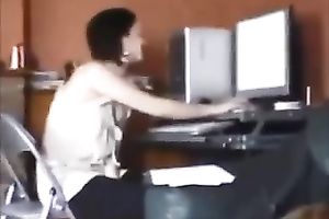 College redhead roommate floozy blows and receives facial