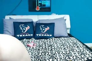 Blue Haired Babe Sucking a Dildo