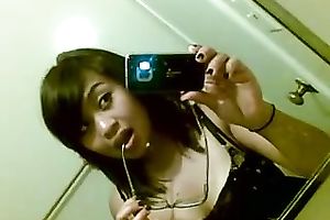 This camgirl is a total floozy and that babe simply likes masturbating