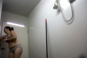 My sexually excited wifey has no idea that babe is being recorded in the bath