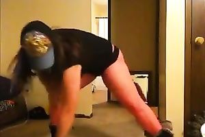 Nasty PAWG European brunette hair wife on livecam shakes a-hole