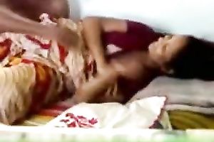 Skanky Indian playgirl receives dominated in missionary position
