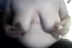 My perverted slutwife jiggles her saggy full natural pantoons on a camera