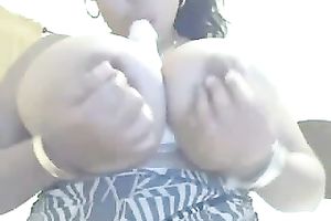 Exquisite lalin girl female-dom with fabulous curvaceous body