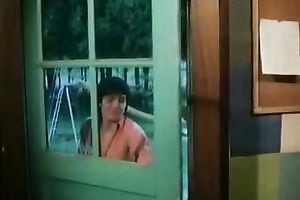 This sexual looking nympho is actually into having joy in sideways 69