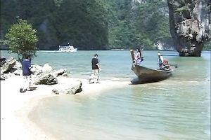 MMF three-some sex scene with a marvelous brunette hair babe