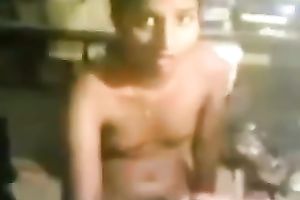 My GF does have a valuable love tunnel and I like playing with her fuckhole