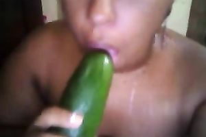 Fat Colombian nympho bonks her thick bawdy cleft with cucumber