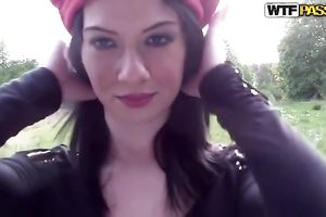 Amateur brunette hair acquires her twat screwed from behind outdoors