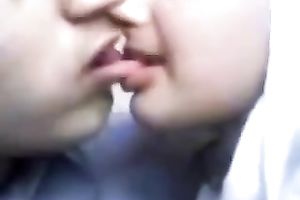 Teaching my Arab babe in hijab how to kiss with tongues