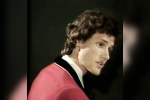 Feisty redhead mama is engulfing soaked rod deepthroat in a hawt retro porn clip