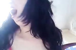 Good looking mother I'd like to fuck knows exactly how to entertain me