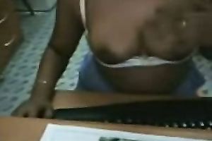 Just a cute Indian chunky Married slut on livecam flashing all this babe got