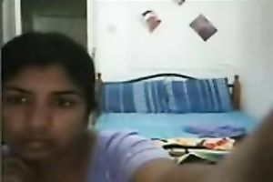 Just a cute Indian chunky Married slut on livecam flashing all this babe got