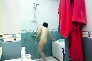 Slim and fit Indian amateur wife got caught undressed in the baths