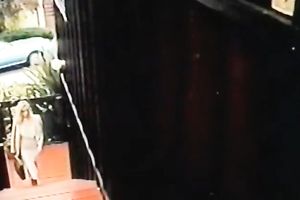 Big breasted blonde head tramp rided lengthy schlong in cowgirl pose