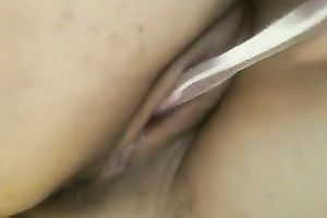 Stuffing a toothbrush of my boyfriend in my coochie