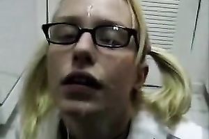 Blonde nerdy doxy asked for a ejaculation on her face and glasses