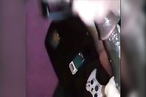 My four eyed girlfriend with tattoos knows how to give blow job sex