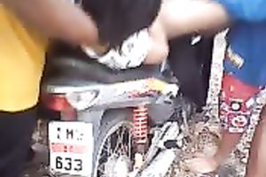 This street hooker indeed can't live without missionary position