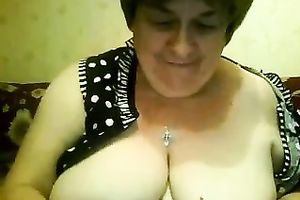 Webcam solo with a immoral bulky granny masturbating