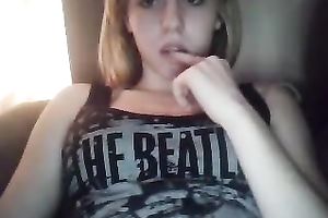 Beautiful blond legal age teenager undressed on livecam reams her pussy