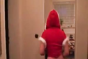Mrs Claus is a a-hole floozy and that babe likes getting drilled in the ass