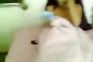 Sexy hottie takes weenie in her hawt and sot face hole in her bedroom