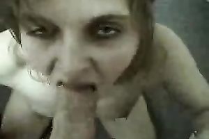 Dirty white wench deepthroats my penis to try her luck