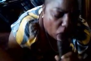 Experienced ebon doxy treats my pecker like it is gold