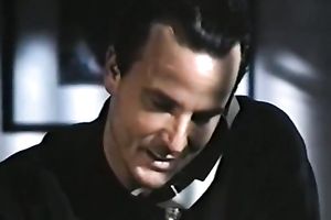 Retro dark brown with terrific ass receives drilled in the sideways pose