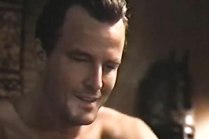 Retro dark brown with terrific ass receives drilled in the sideways pose