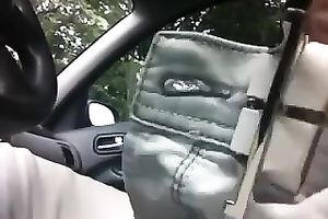 Just a girlfriend if my buddy giving me tugjob in the car