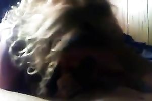 My golden-haired paramour sucks my weiner and doesn't desire to pause