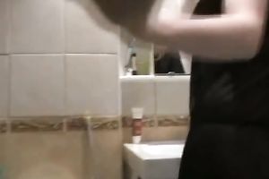 Solo video with an non-professional blonde flashing her fur pie and pissing