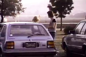 Pretty brunette hair college white wife blows penis of her boyfriend in the van