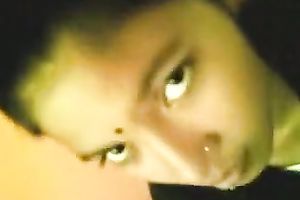 Amateur Indian teen shows her oral stimulation and tugjob skills